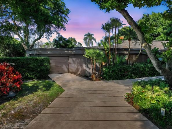 4401 Sanders St, Hollywood FL 33021