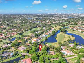 4401 Sanders St, Hollywood FL 33021