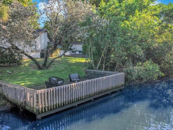 4401 Sanders St, Hollywood FL 33021