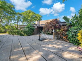 4401 Sanders St, Hollywood FL 33021