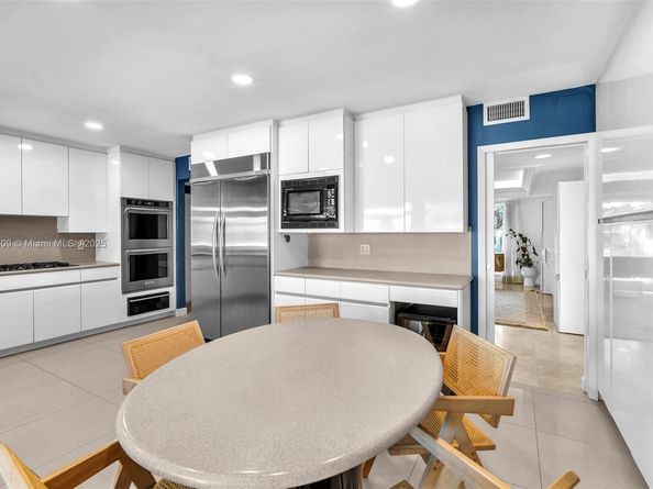 4401 Sanders St, Hollywood FL 33021