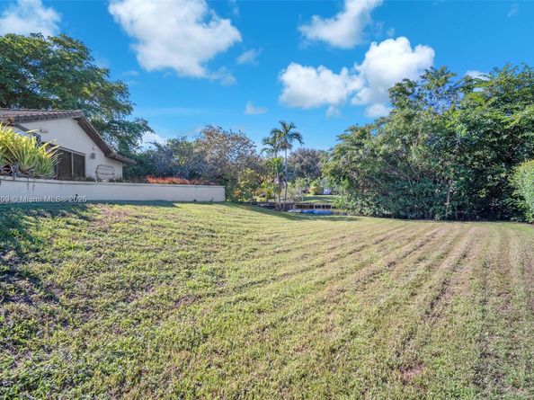 4401 Sanders St, Hollywood FL 33021