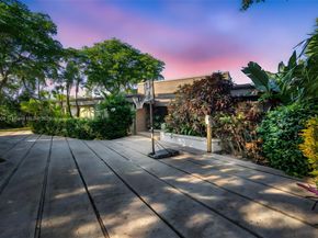 4401 Sanders St, Hollywood FL 33021