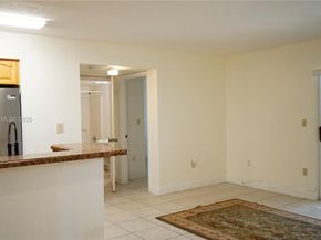 15231 SW 80th St 101, Miami FL 33193