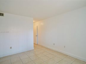 15231 SW 80th St 101, Miami FL 33193