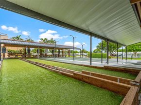 1110 NW 90th Way, Plantation FL 33322