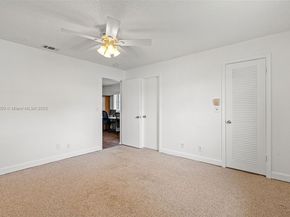 1110 NW 90th Way, Plantation FL 33322
