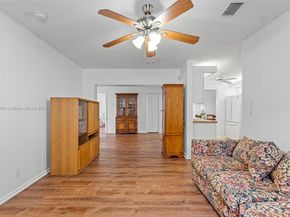 1110 NW 90th Way, Plantation FL 33322
