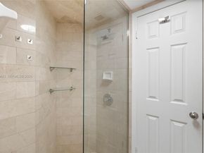 1005 8th St 206, Miami Beach FL 33139
