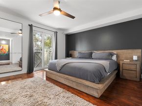 1005 8th St 206, Miami Beach FL 33139