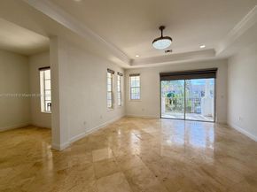 996 Sanibel Dr, Hollywood FL 33019