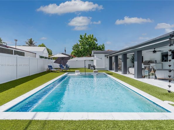 11350 SW 57th St, Miami FL 33173
