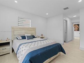 11350 SW 57th St, Miami FL 33173