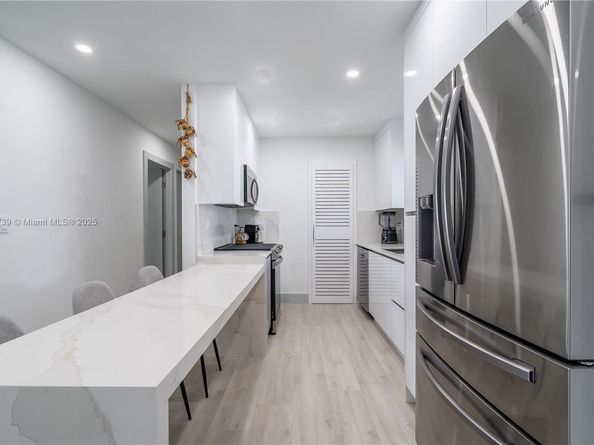 11350 SW 57th St, Miami FL 33173