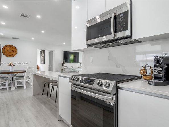 11350 SW 57th St, Miami FL 33173