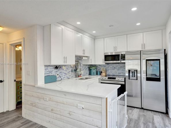 4525 NE 21st Ave 5, Fort Lauderdale FL 33308