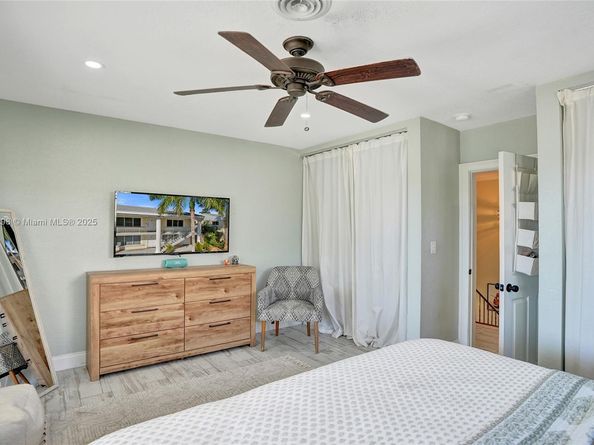 4525 NE 21st Ave 5, Fort Lauderdale FL 33308