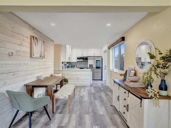 4525 NE 21st Ave 5, Fort Lauderdale FL 33308