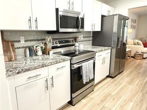 7451 NW 16th St 207, Plantation FL 33313