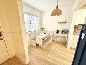 7451 NW 16th St 207, Plantation FL 33313
