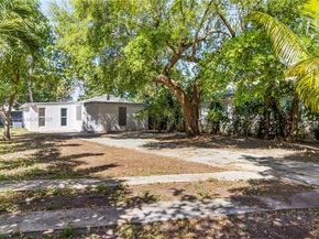 9221 NW 15th Ave, Miami FL 33147