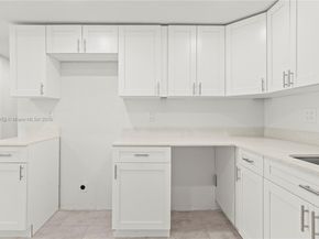 9221 NW 15th Ave, Miami FL 33147