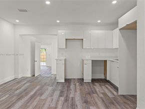 9221 NW 15th Ave, Miami FL 33147