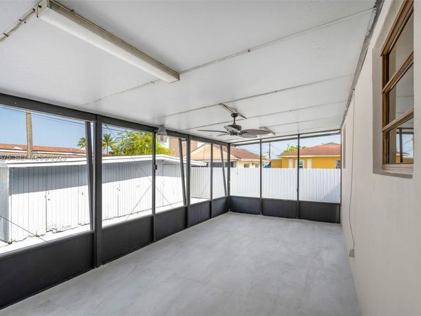 4485 E 8th Ave, Hialeah FL 33013