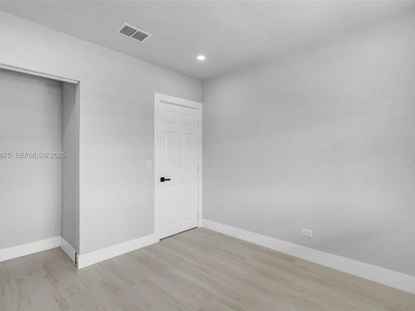 4485 E 8th Ave, Hialeah FL 33013