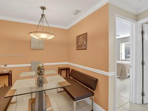 10121 NW 33rd St, Sunrise FL 33351