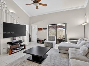 10121 NW 33rd St, Sunrise FL 33351