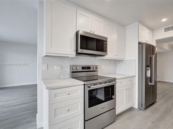 1201 S Ocean Dr 2509S PH, Hollywood FL 33019