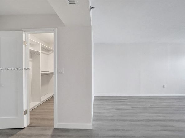 1201 S Ocean Dr 2509S PH, Hollywood FL 33019