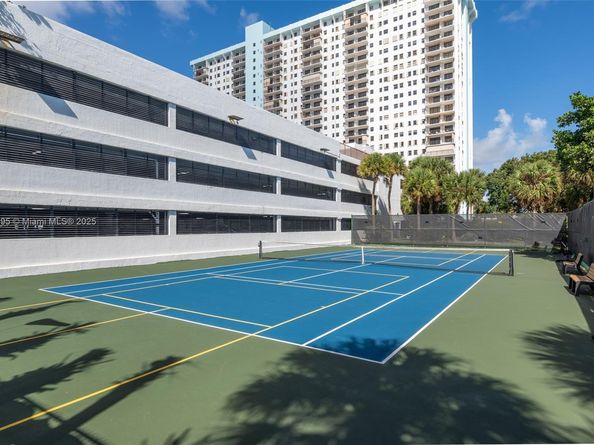 1201 S Ocean Dr 2509S PH, Hollywood FL 33019