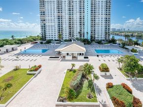 1201 S Ocean Dr 2509S PH, Hollywood FL 33019