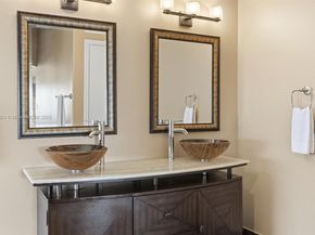 19372 NW 24th Pl, Pembroke Pines FL 33029