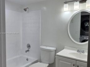 9000 NW 28th Dr 1102, Coral Springs FL 33065