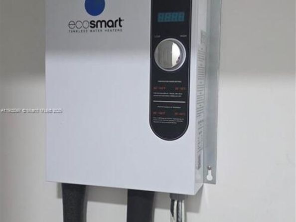 9000 NW 28th Dr 1102, Coral Springs FL 33065