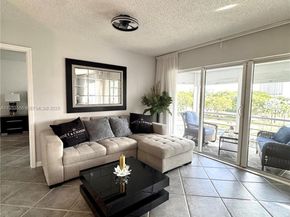 200 Diplomat Pkwy 530, Hallandale Beach FL 33009