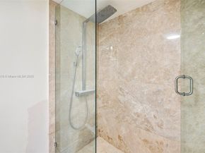 600 Grapetree Dr 3BS, Key Biscayne FL 33149
