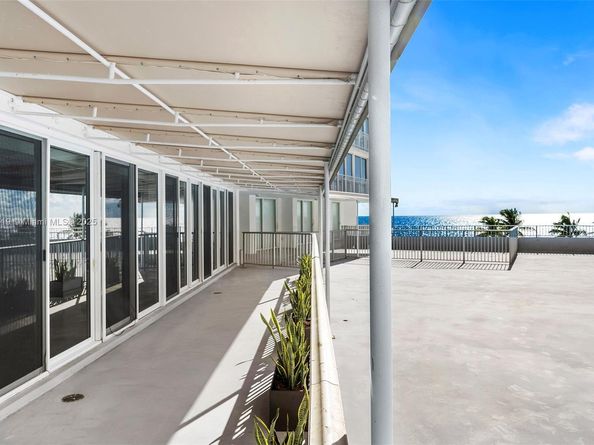 600 Grapetree Dr 3BS, Key Biscayne FL 33149