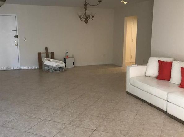 200 178th Dr 505, Sunny Isles Beach FL 33160
