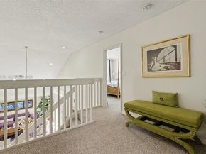 1125 Queen Palm Ct, Hollywood FL 33019