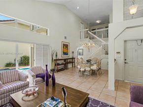 1125 Queen Palm Ct, Hollywood FL 33019