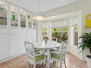 1125 Queen Palm Ct, Hollywood FL 33019