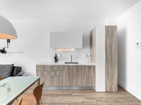 1215 West Ave 203, Miami Beach FL 33139