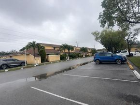 500 NW 214th St 103, Miami Gardens FL 33169