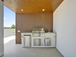 1825 NE 26th Ave, Fort Lauderdale FL 33305