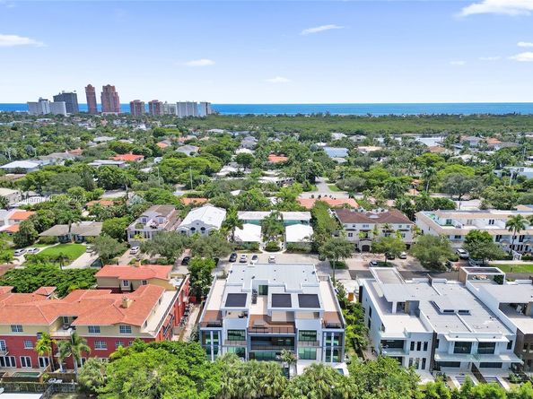 1825 NE 26th Ave, Fort Lauderdale FL 33305