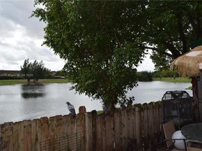 6970 NW 174th Ter 404, Hialeah FL 33015